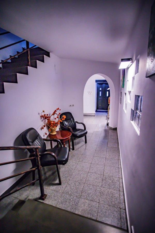 Casa Octavian Hotel Сучевица Екстериор снимка